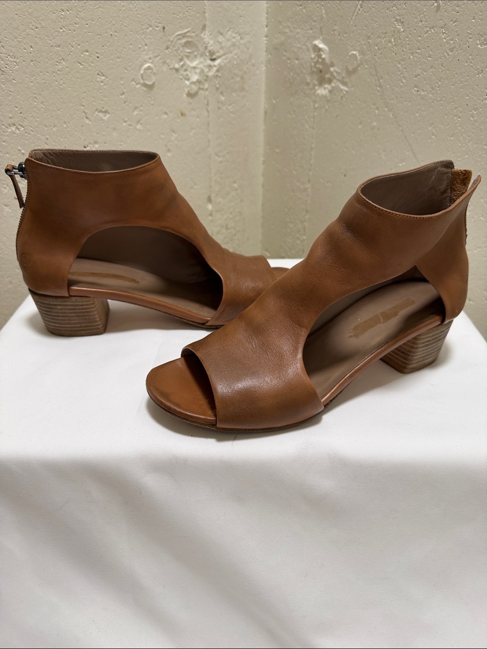 Marsell Tan Open-Toe Open Side Block Heel Shoe